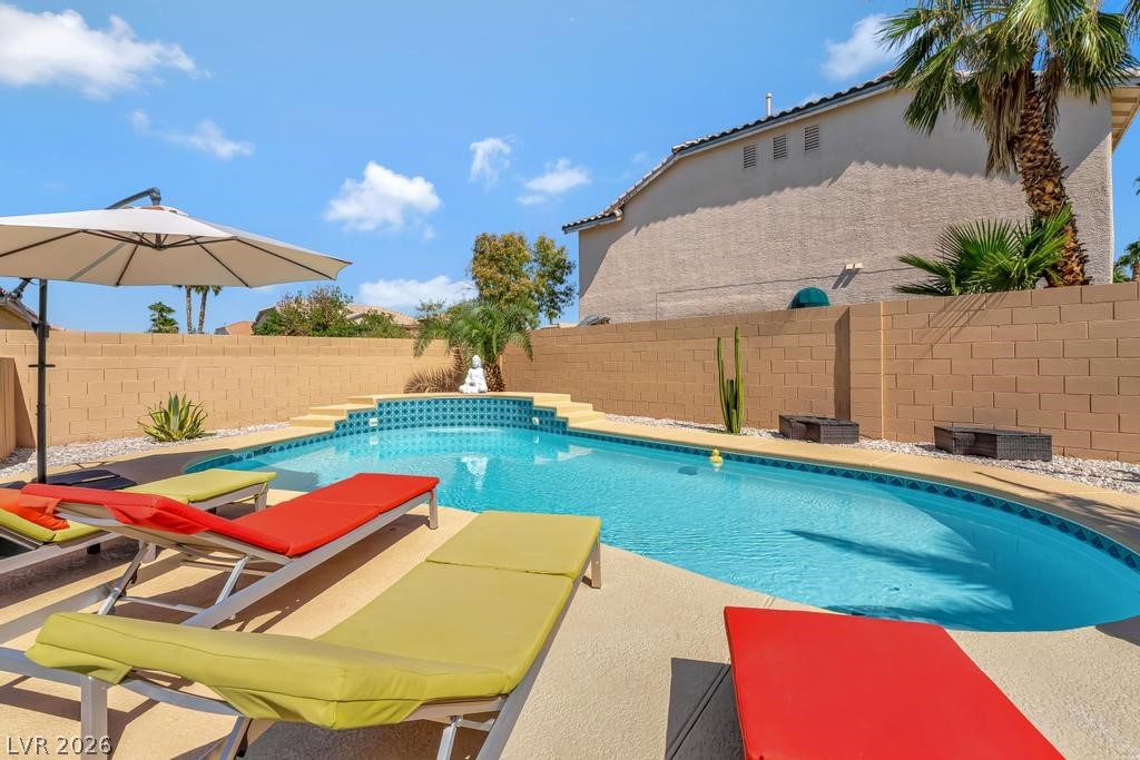 316 Desert Knolls Street Henderson NV 89014