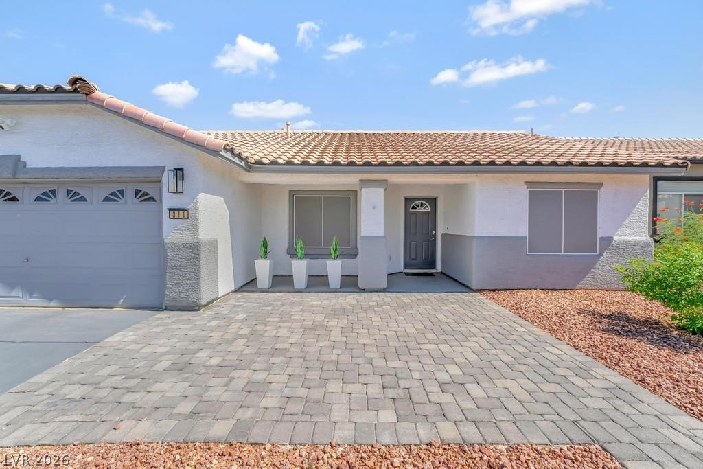 316 Desert Knolls Street Henderson NV 89014