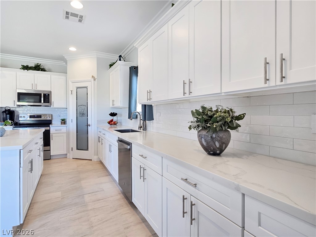 5471 Lincolnwood Court Pahrump NV 89061