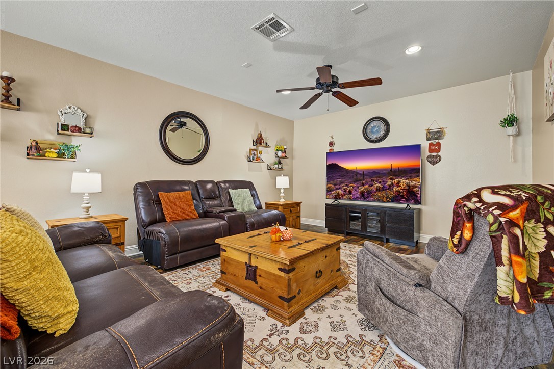 3760 Calumet Farm Circle North Las Vegas NV 89031