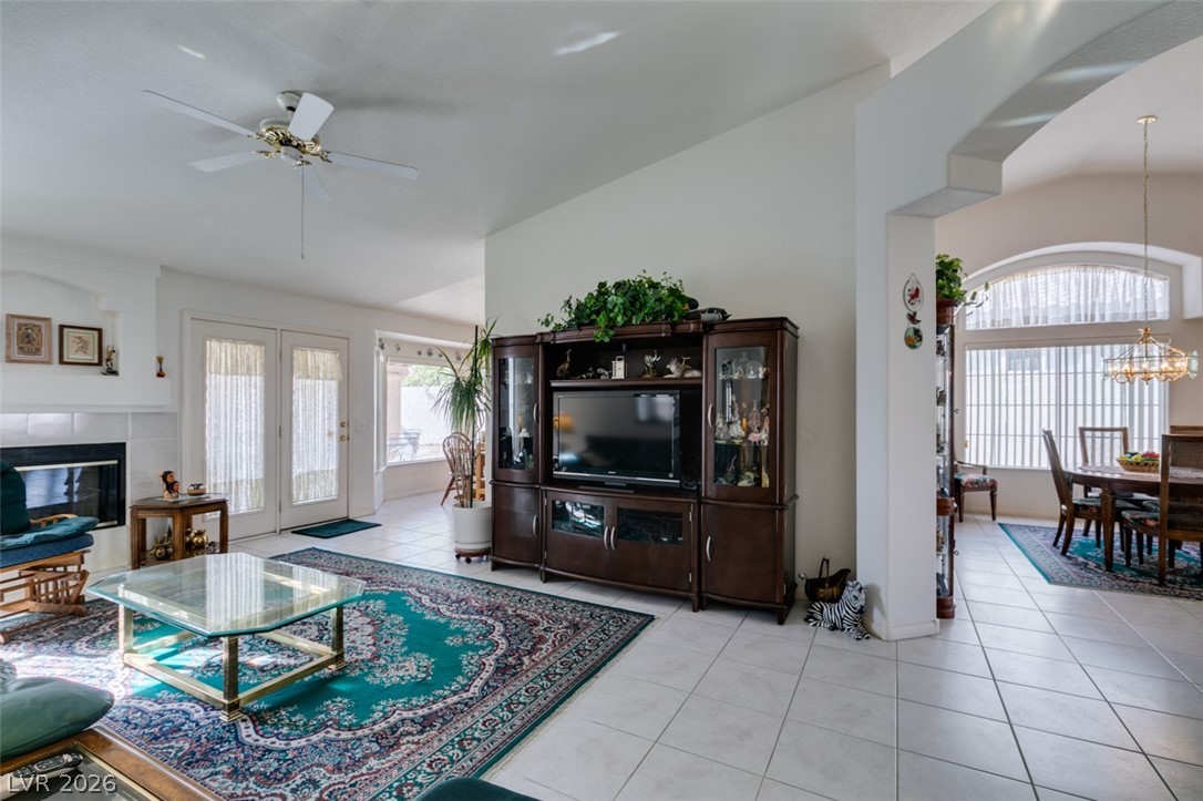 8113 Tropic Isle Circle Las Vegas NV 89128