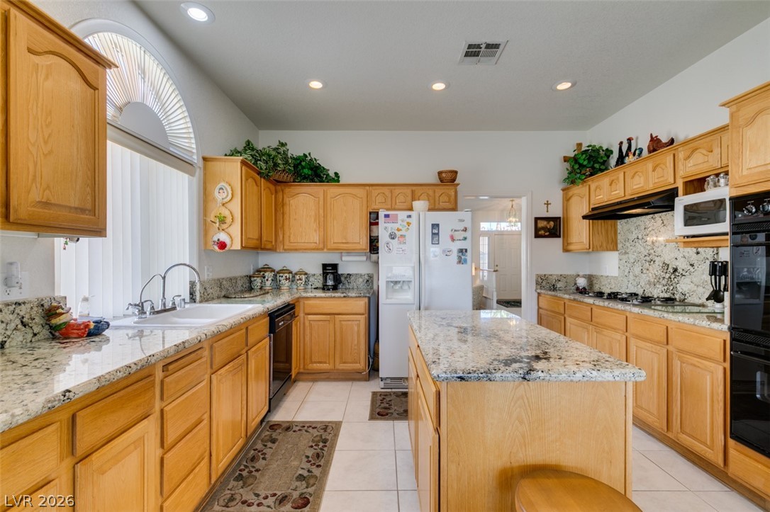 8113 Tropic Isle Circle Las Vegas NV 89128