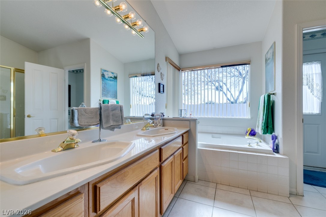 8113 Tropic Isle Circle Las Vegas NV 89128
