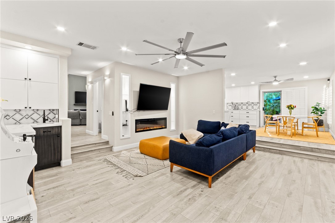 246 Windsong Drive Henderson NV 89074