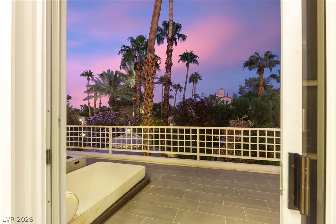 246 Windsong Drive Henderson NV 89074