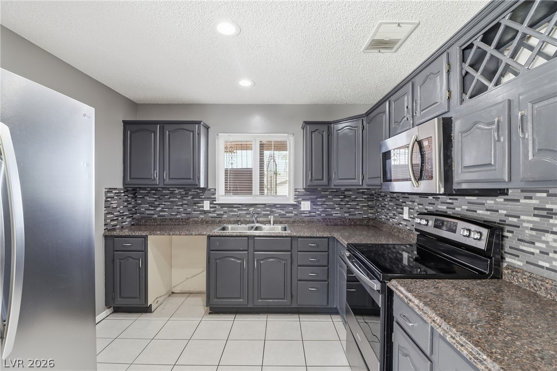 6333 Clarice Avenue Las Vegas NV 89107