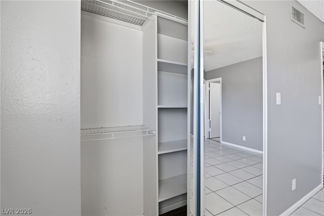 6333 Clarice Avenue Las Vegas NV 89107