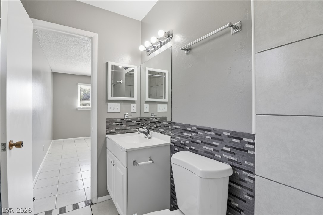 6333 Clarice Avenue Las Vegas NV 89107