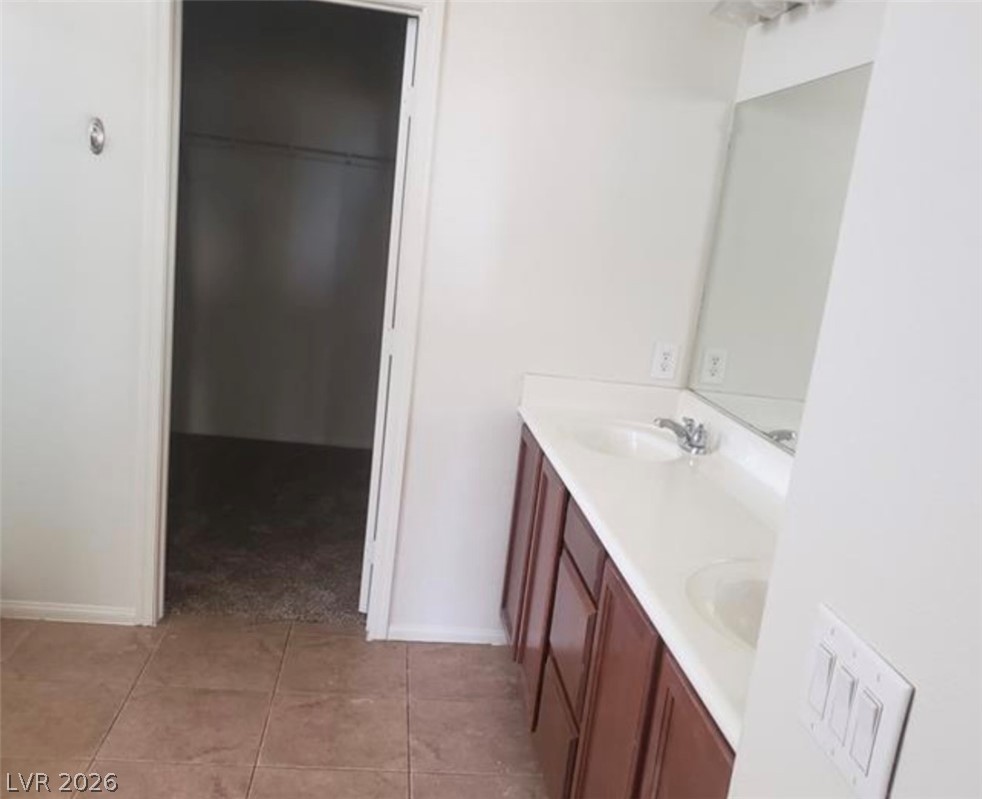 7112 Whitford Street Las Vegas NV 89166