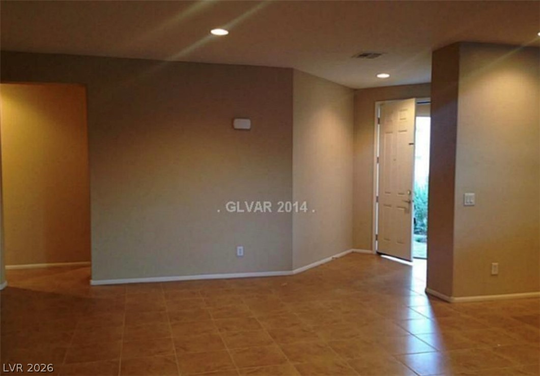 7112 Whitford Street Las Vegas NV 89166