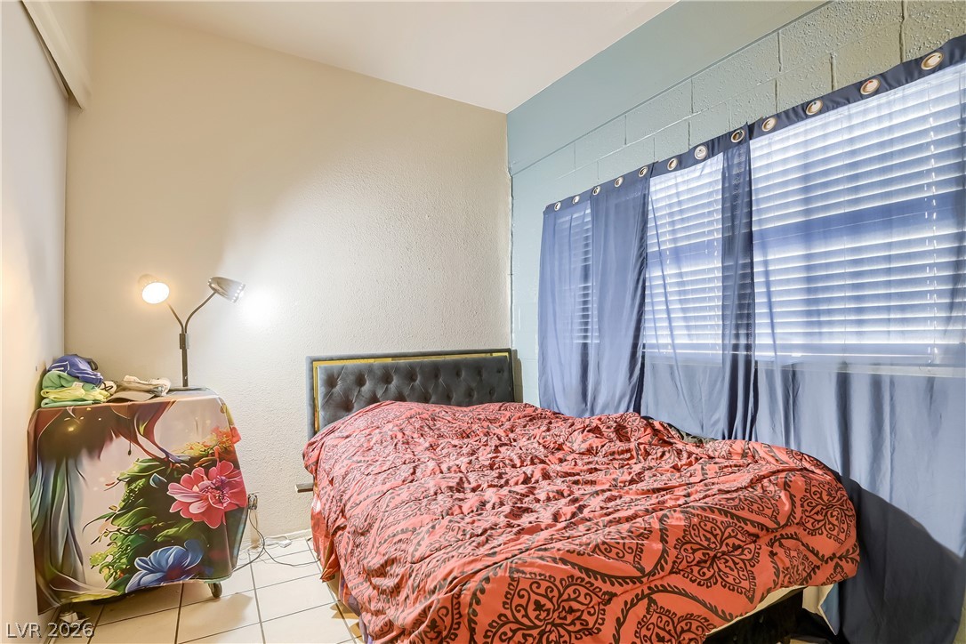 2409 Maroney Avenue Las Vegas NV 89104