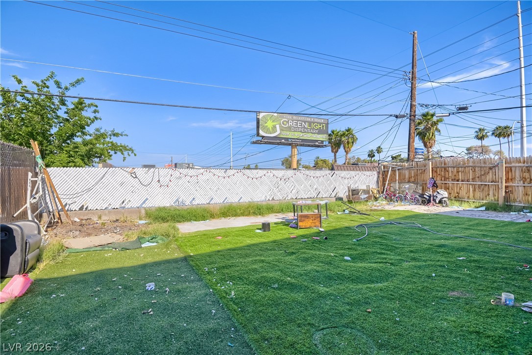 2409 Maroney Avenue Las Vegas NV 89104