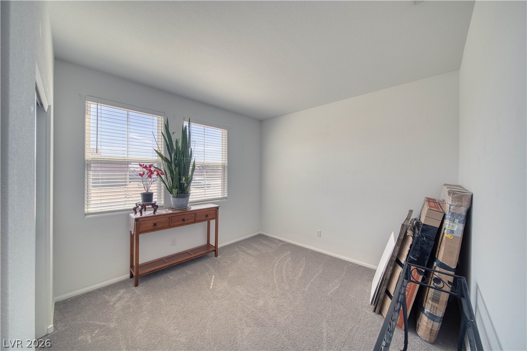 5562 South Chippewa Street Pahrump NV 89061