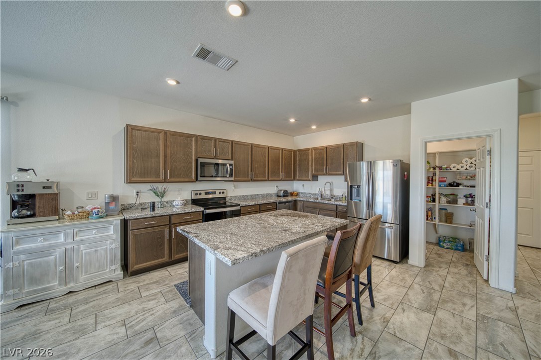 5562 South Chippewa Street Pahrump NV 89061