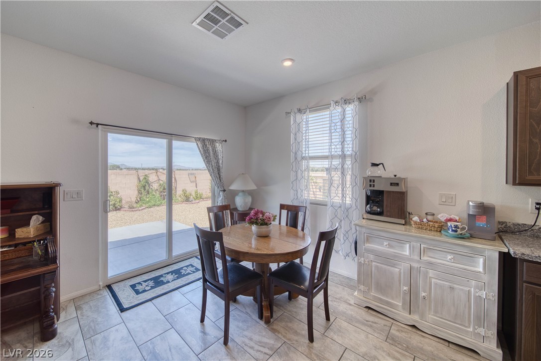 5562 South Chippewa Street Pahrump NV 89061
