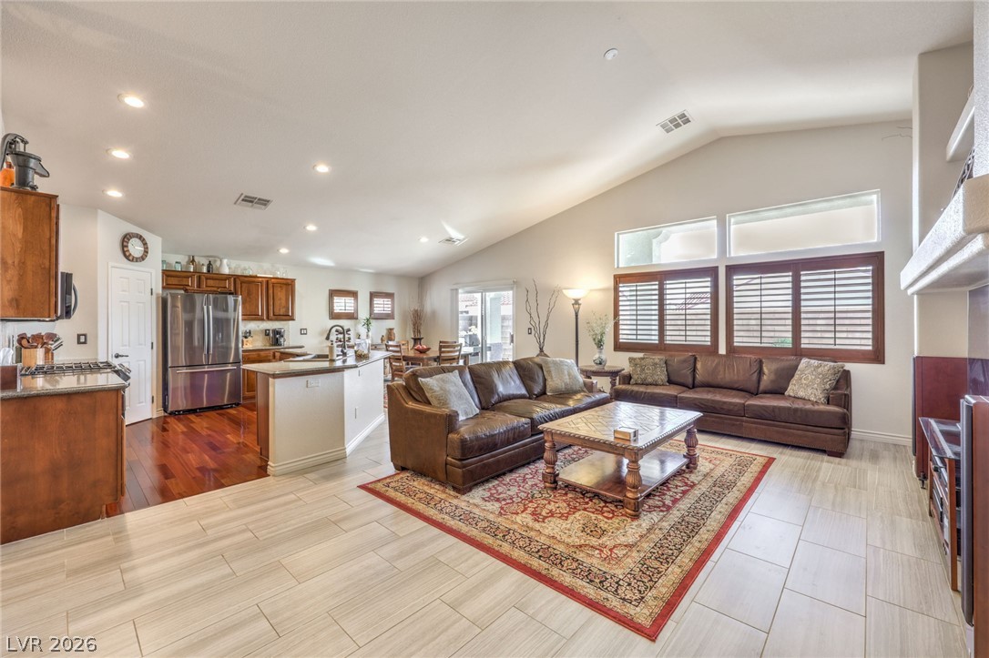 2131 Mountain Glow Avenue North Las Vegas NV 89031