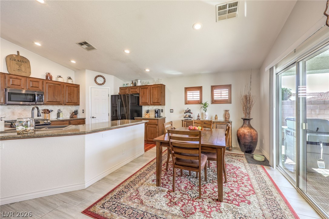 2131 Mountain Glow Avenue North Las Vegas NV 89031