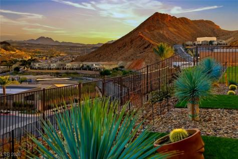 42 Sand Star Lane Henderson NV 89011