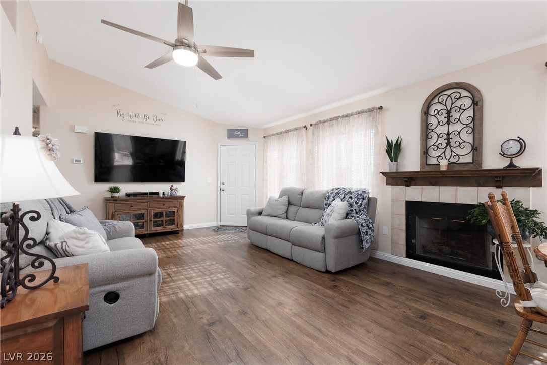 8301 Hydra Lane Las Vegas NV 89128