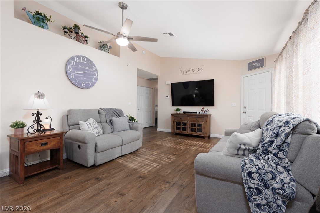 8301 Hydra Lane Las Vegas NV 89128