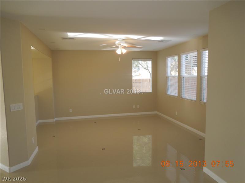 5749 Blackbirch Street Las Vegas NV 89148