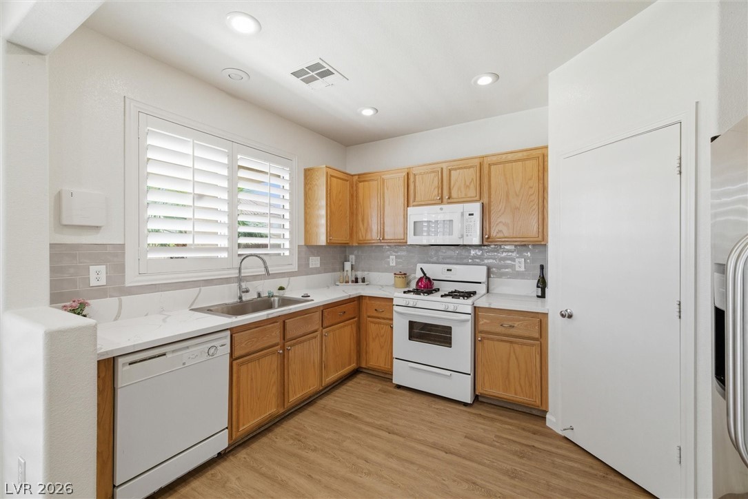 6042 Hidden Summit Street North Las Vegas NV 89031