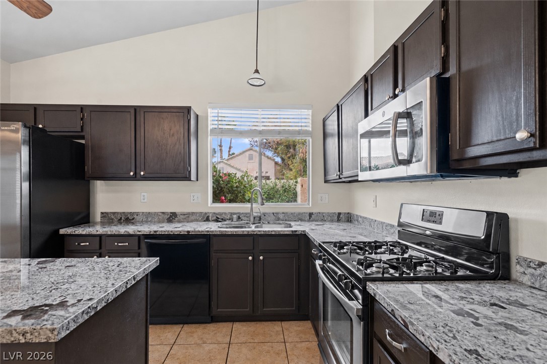 7700 Beach Falls Court Las Vegas NV 89149