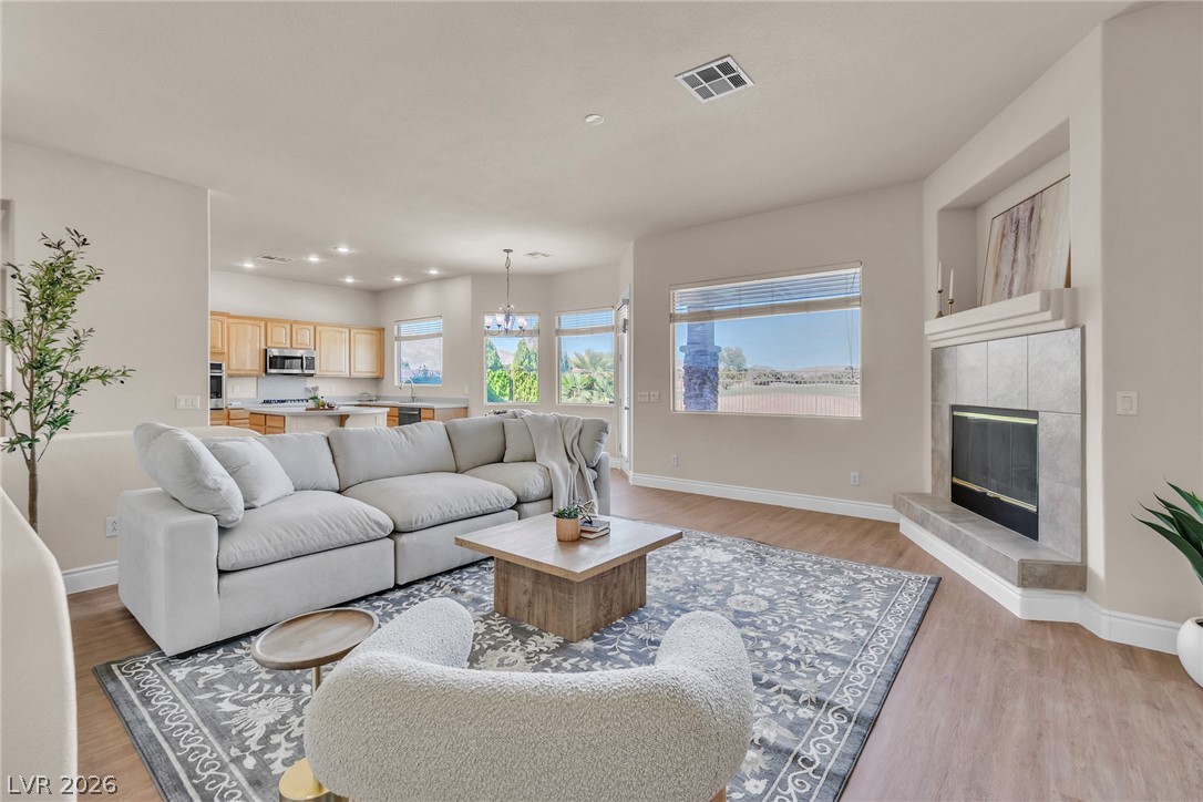 3730 Kemper Lakes Street Las Vegas NV 89122