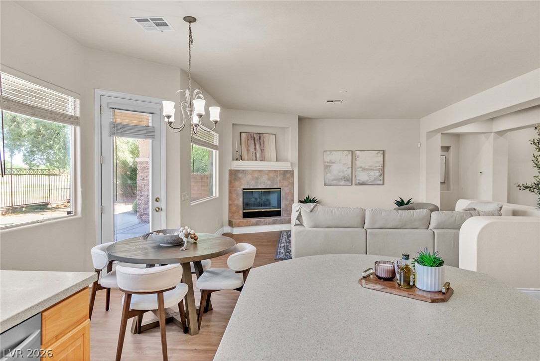 3730 Kemper Lakes Street Las Vegas NV 89122