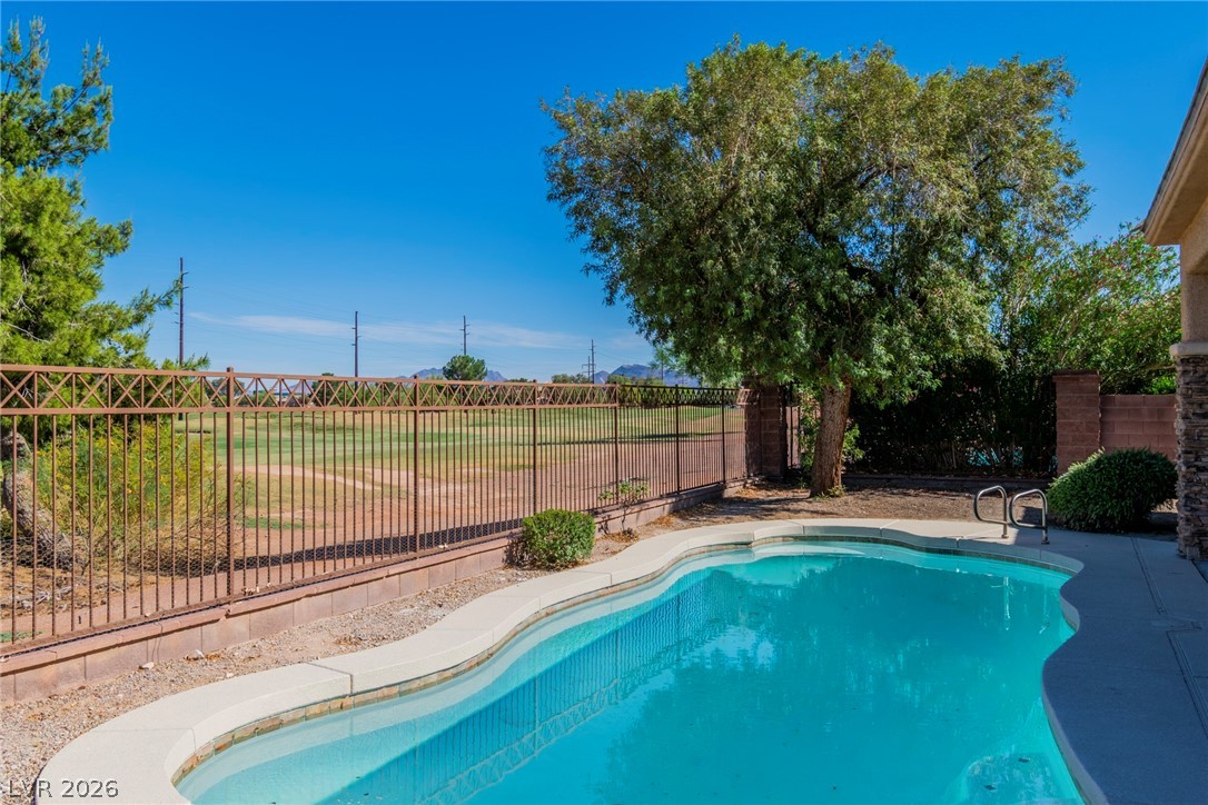 3730 Kemper Lakes Street Las Vegas NV 89122