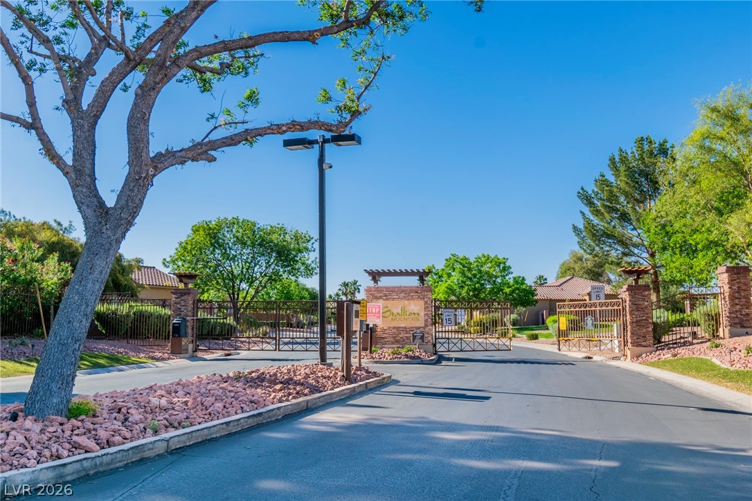 3730 Kemper Lakes Street Las Vegas NV 89122