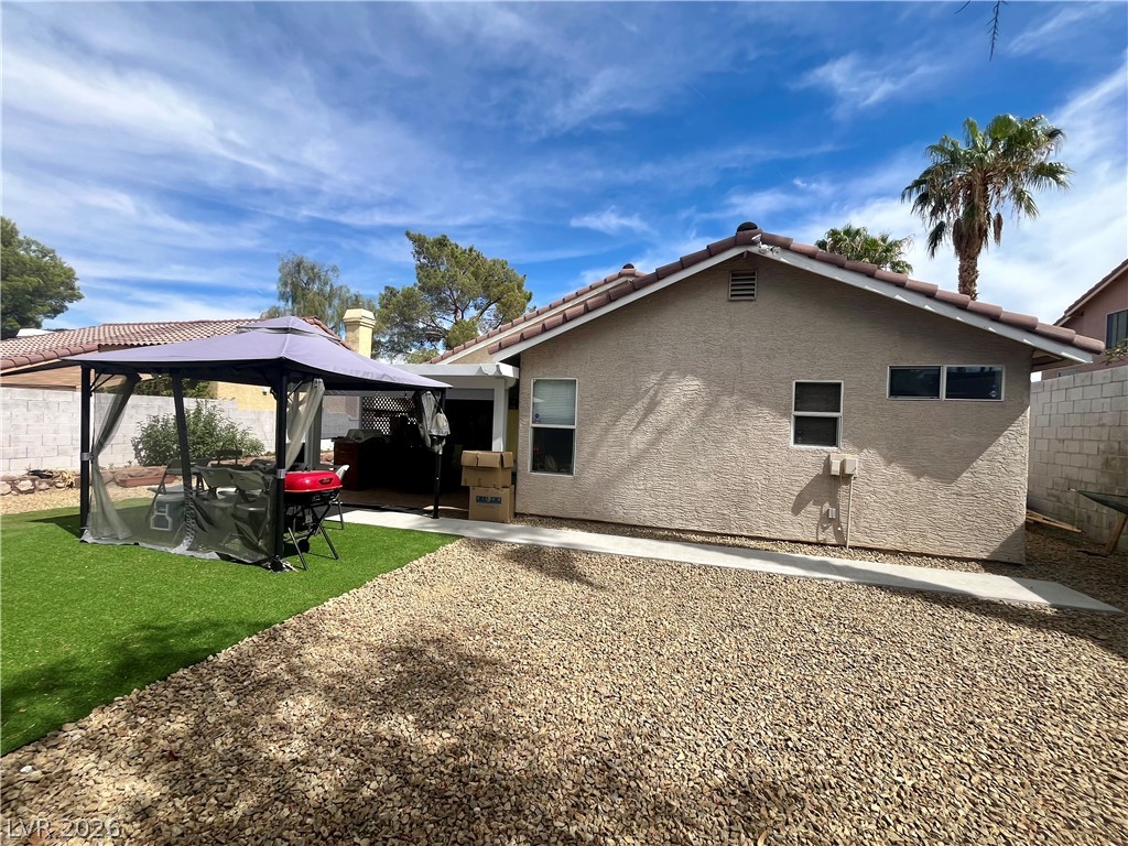 15 Rue Des Champs Henderson NV 89074