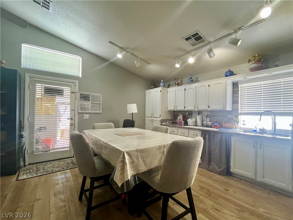 15 Rue Des Champs Henderson NV 89074
