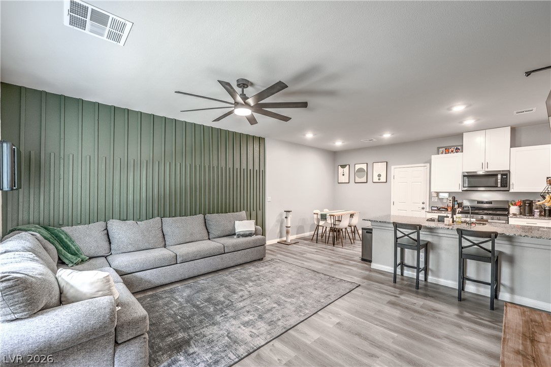 7313 Sunray Point Street North Las Vegas NV 89084