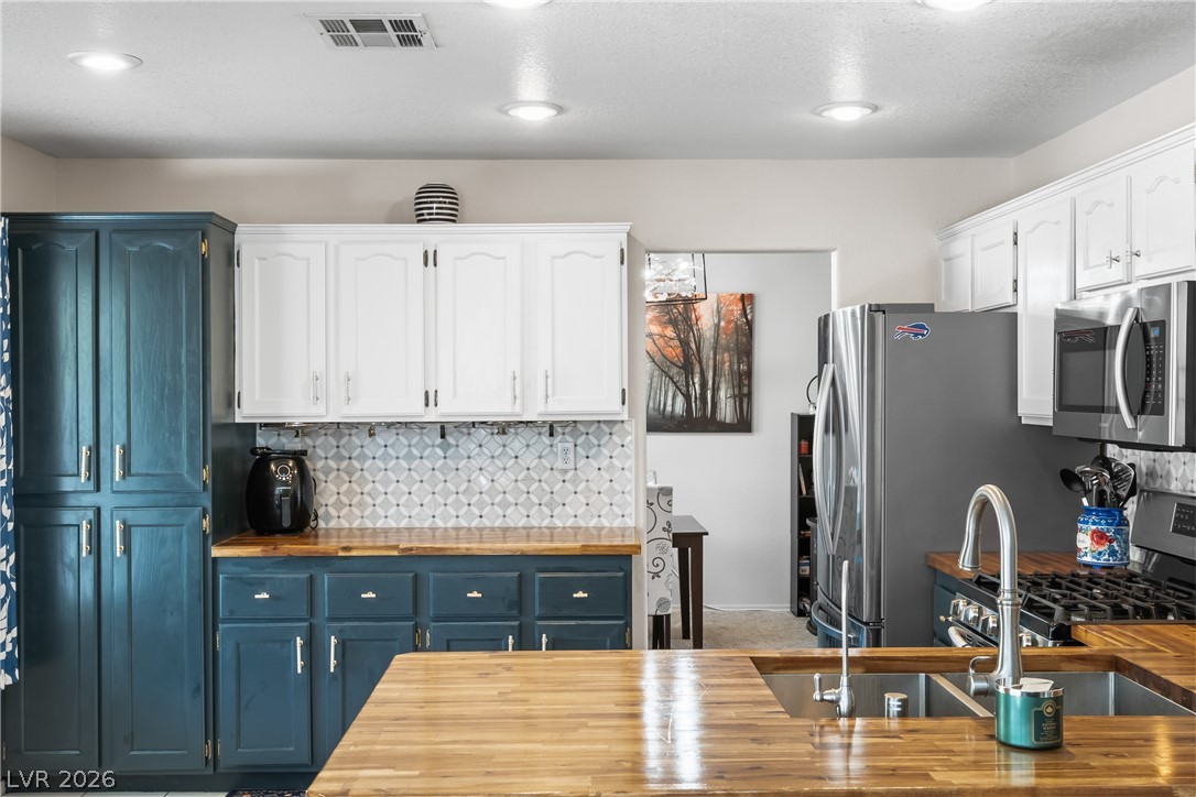 2444 Avenida Flores Henderson NV 89074