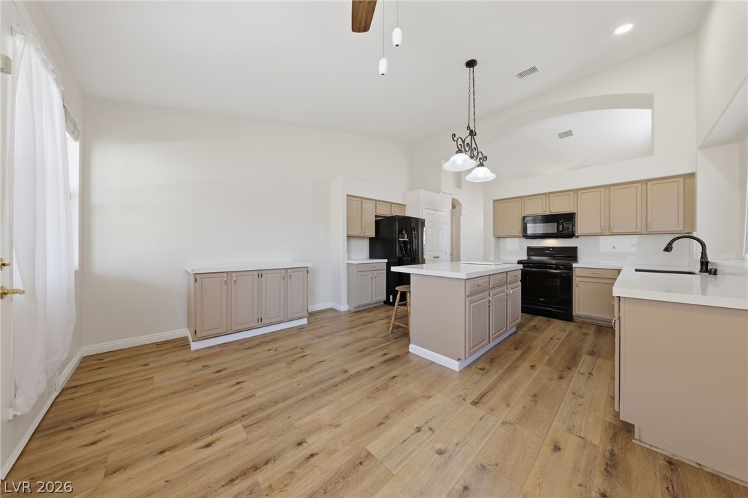 6324 Malachite Bay Avenue Las Vegas NV 89130