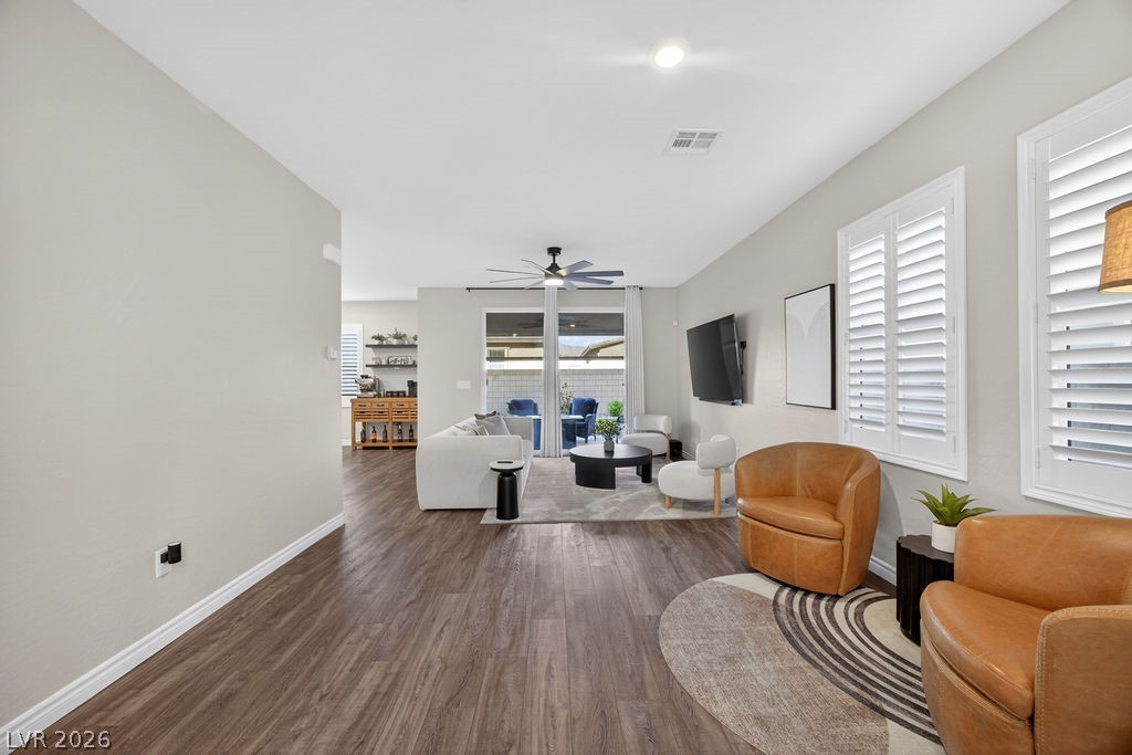 8854 Mountain Lion Avenue Las Vegas NV 89166