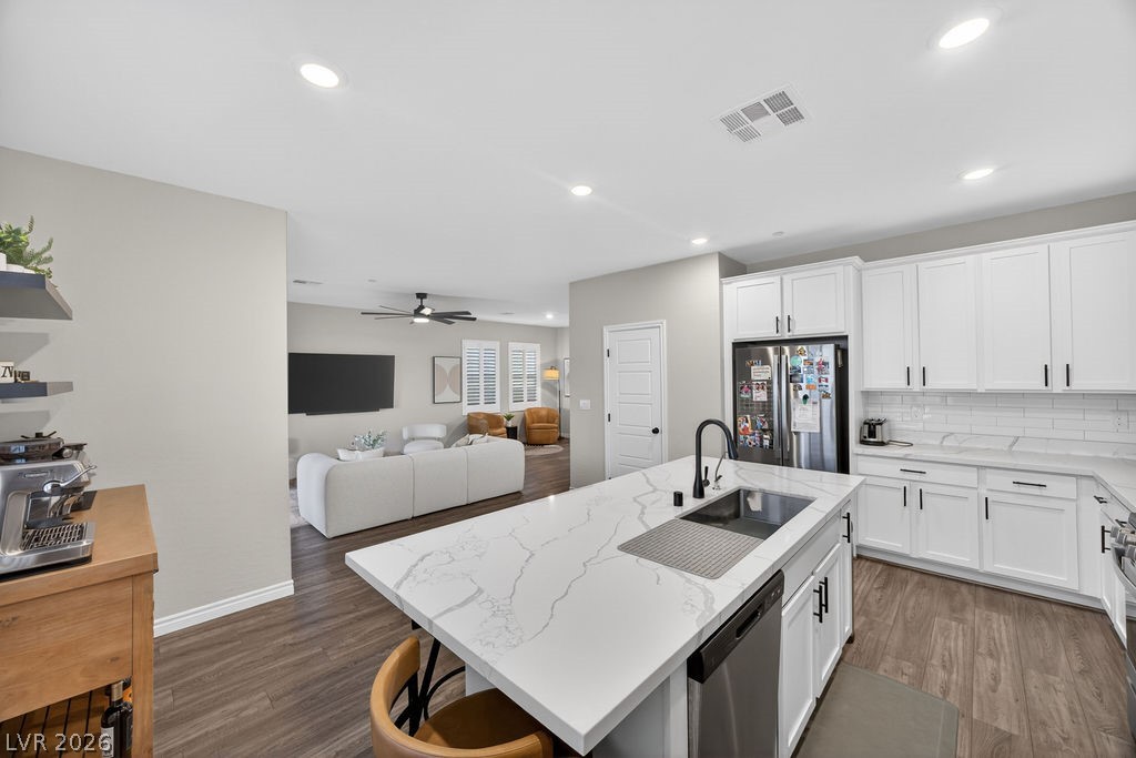 8854 Mountain Lion Avenue Las Vegas NV 89166
