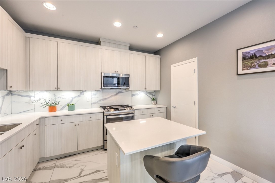 660 Tranquil Jade Street Las Vegas NV 89138