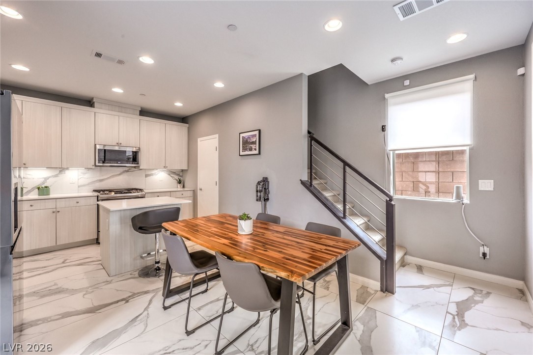 660 Tranquil Jade Street Las Vegas NV 89138
