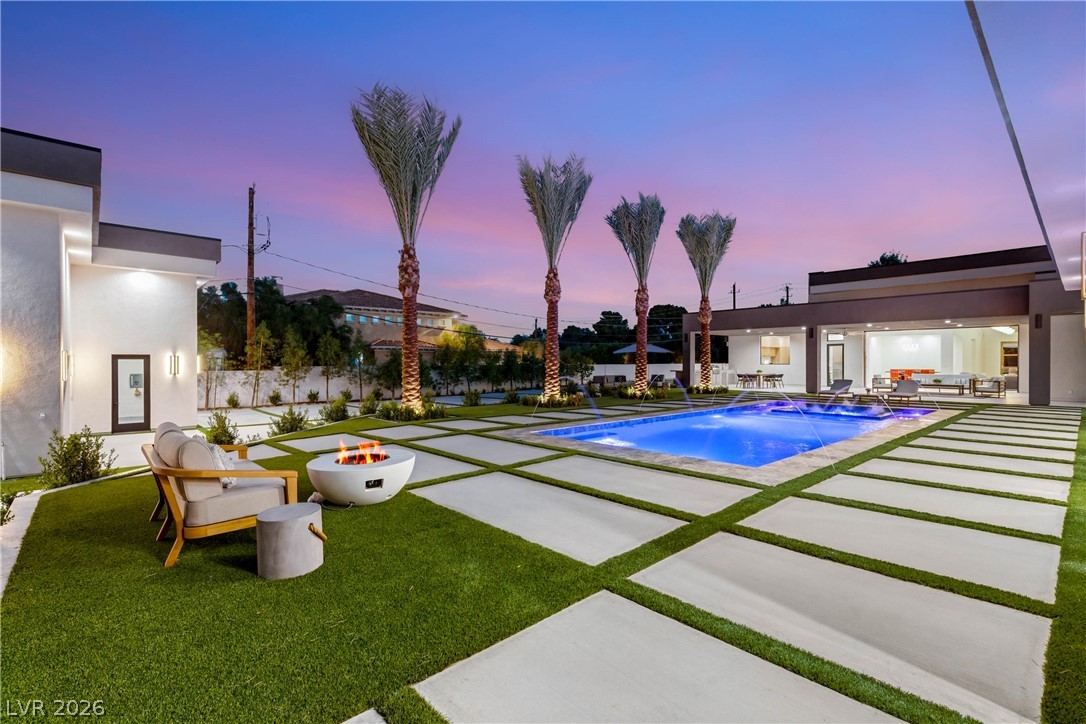 3590 Happy Lane Las Vegas NV 89120