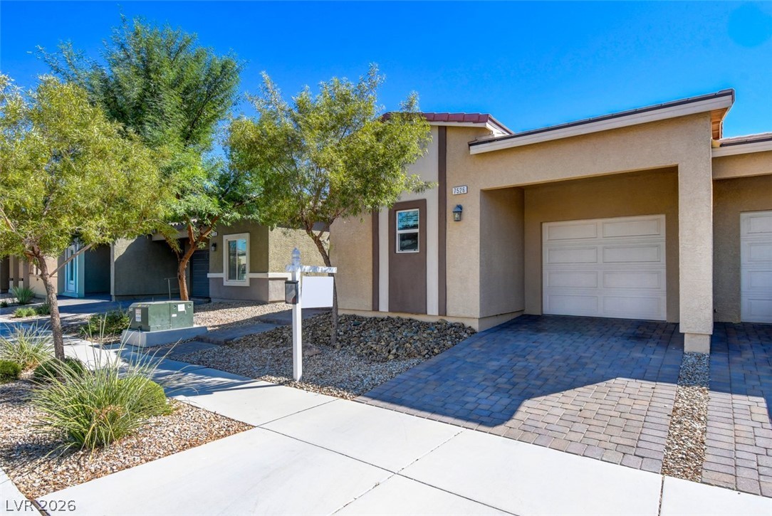 7526 Crested Moon Street North Las Vegas NV 89084