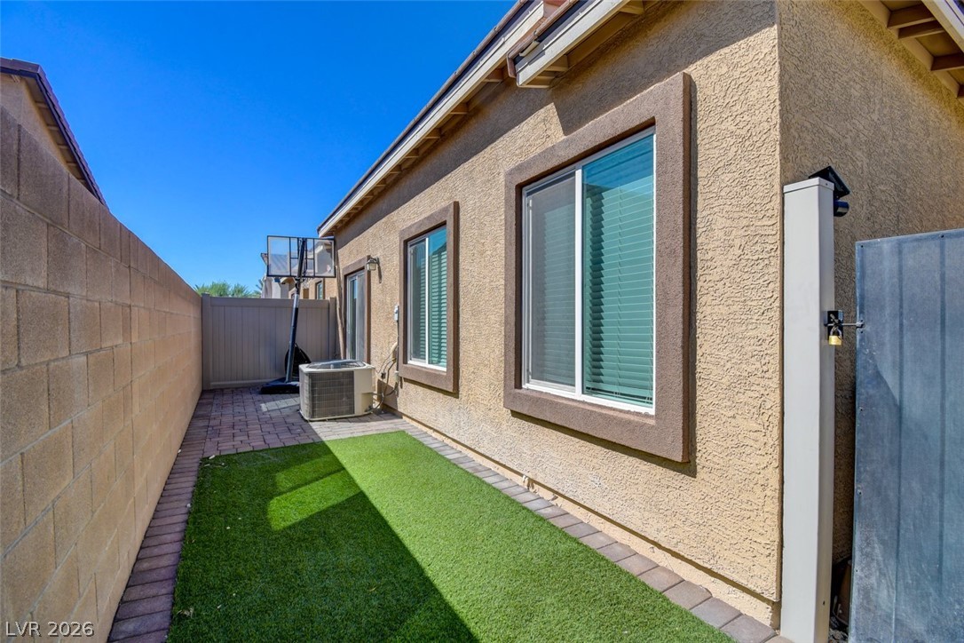 7526 Crested Moon Street North Las Vegas NV 89084