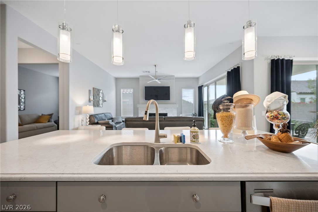 3471 Molinos Drive Las Vegas NV 89141