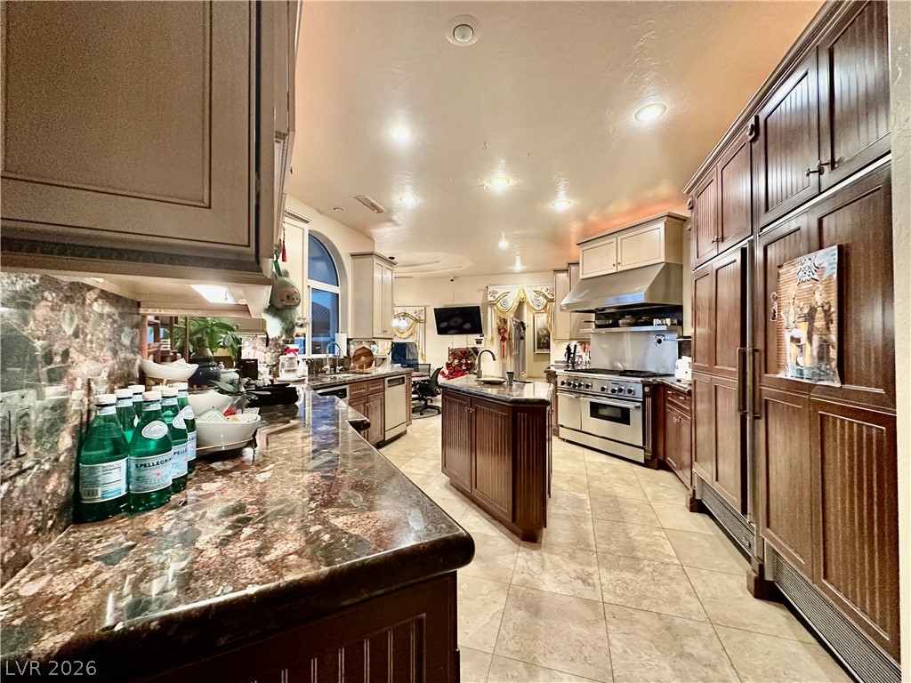 8101 Moonstone Circle Las Vegas NV 89128