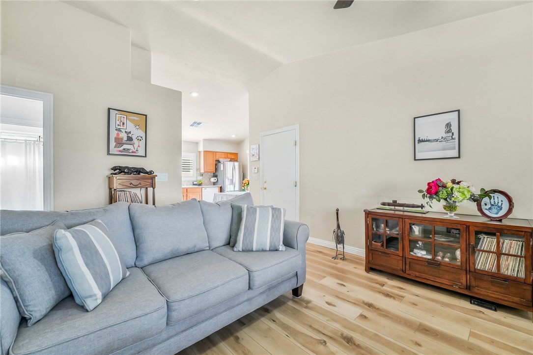 8544 Lakota Street Las Vegas NV 89123