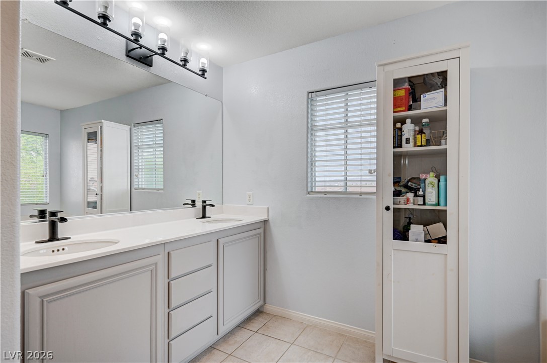 197 Kings Canyon Court Henderson NV 89012