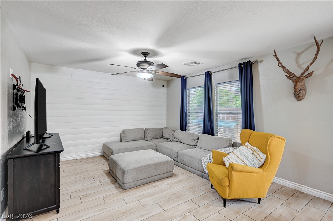 197 Kings Canyon Court Henderson NV 89012