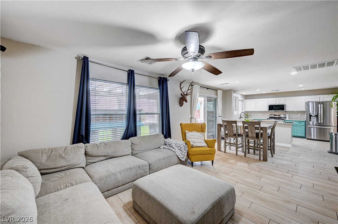 197 Kings Canyon Court Henderson NV 89012