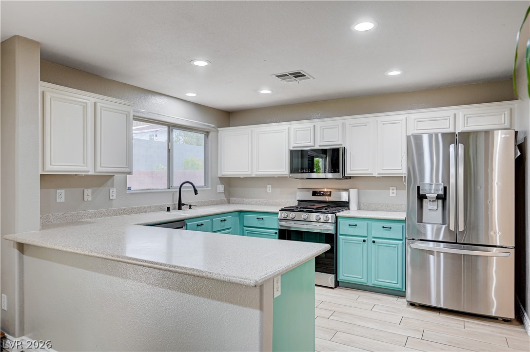 197 Kings Canyon Court Henderson NV 89012